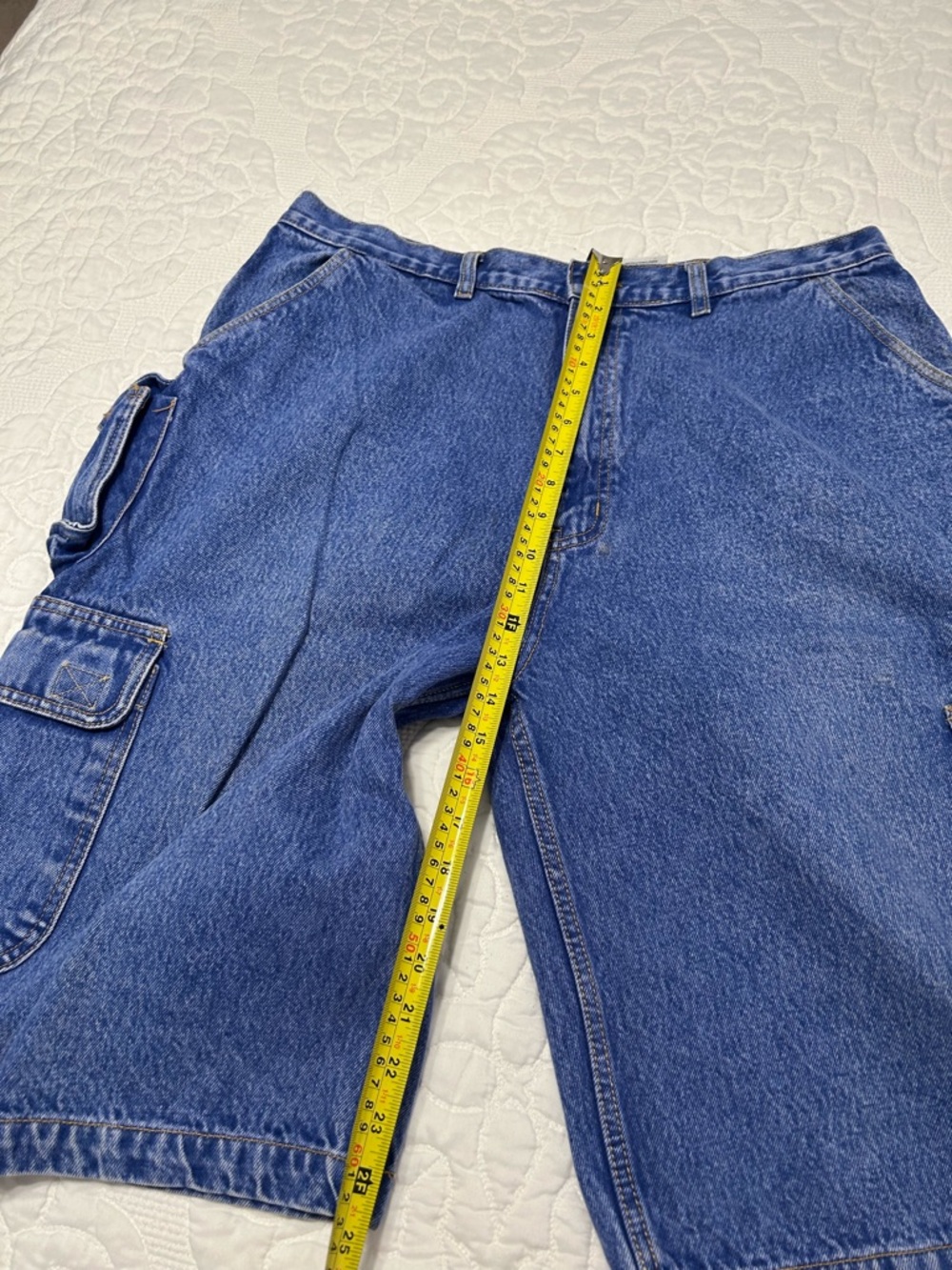 Pascali Vintage Cargo Denim Shorts in Medium Blue - Picture 7 of 8
